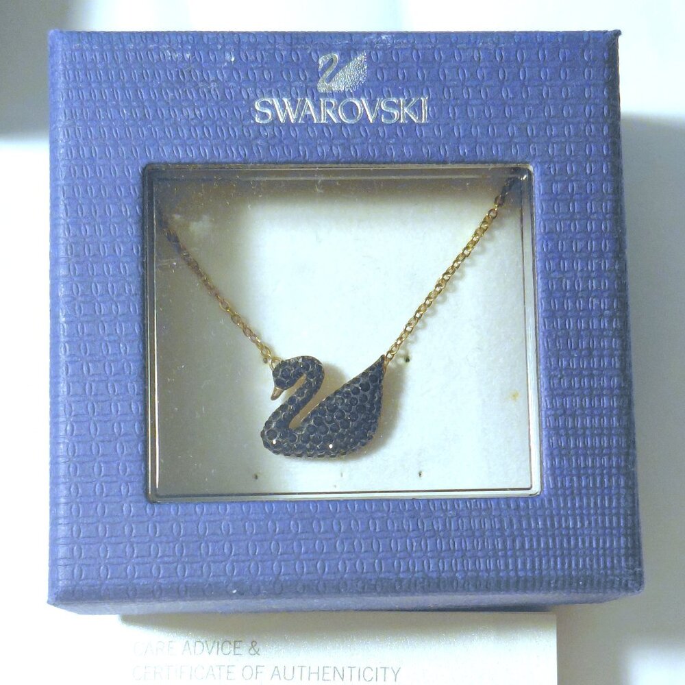 Swarovski Black Swan Crystal Necklace in Rose Gold (no Box)
